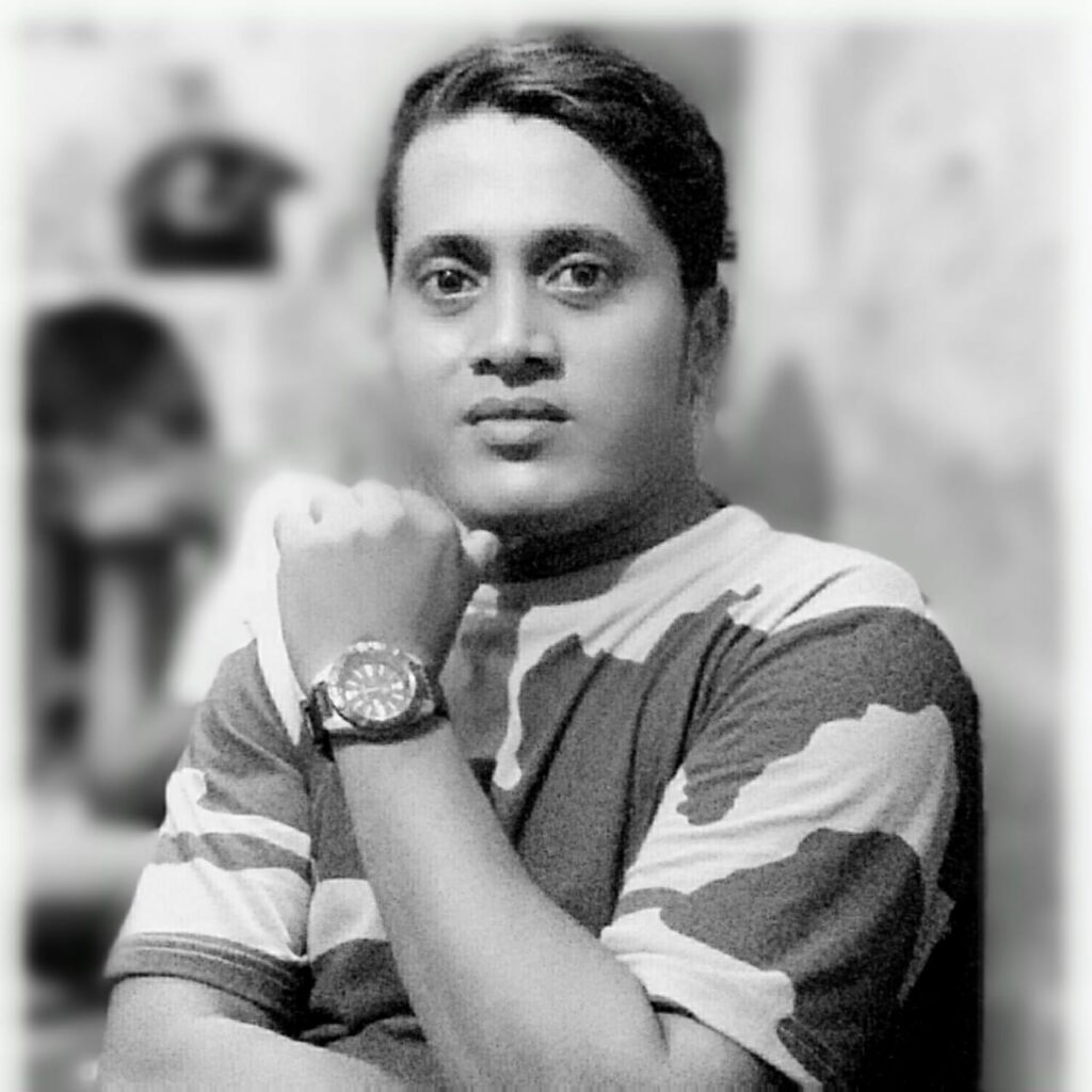 হতভাগিনী মা : তন্ময় সিংহ রায়।