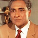 ভারতীয় চলচ্চিত্র কিংবদন্তি  অভিনেতা- অশোক কুমার।