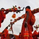 সমুদ্র মন্থনের বিষ ও নীলকণ্ঠ মহাদেব : শ্রাবণের পুরাণকথা ও তাৎপর্য।