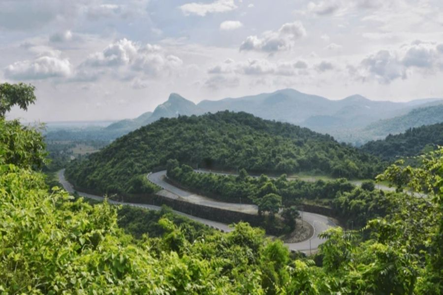 পুরুলিয়া ভ্রমণ: অযোধ্যা পাহাড়ের প্রাকৃতিক সৌন্দর্য ও অ্যাডভেঞ্চার।।