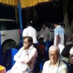 ফিতে কেটে ও প্রদীপ জ্বালিয়ে নবশ্রী সংঘের প্ল্যাটিনাম জয়ন্তী পুজোর উদ্বোধন করলেন পৌরাধ্যক্ষ।