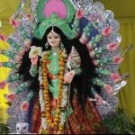 মালদার বামনগোলায় ১৮ হাত বিশিষ্ট মহালক্ষ্মীর পুজো, ২৬ বছর ধরে চলছে অনন্য ঐতিহ্য।