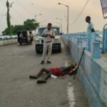 ৬৫ বছরের অজ্ঞাত বৃদ্ধের দেহ মিলল ভাগীরথি ব্রিজে, জঙ্গিপুরে পাঠানো হলো ময়নাতদন্তে।