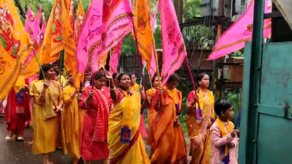 বালুরঘাটে খাটু শ্যাম বাবার জন্মদিবস পালনে ধর্মীয় উল্লাস, ভক্তদের মাঝে প্রগাঢ় বিশ্বাস।