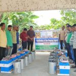 গড়বেতা পঞ্চায়েতের উদ্যোগে মৌচাষে নতুন সম্ভাবনা, প্রশিক্ষণ নিলেন স্থানীয় কৃষকরা।