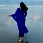 গল্প : নীল শাড়ির মেয়ে।