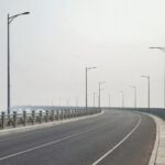 অজানার পথে এক দুপুর।