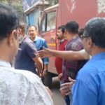 হুমকি ঘিরে চাঞ্চল্য, নিরাপত্তা বলয়ে পোস্ট অফিস চত্বর।