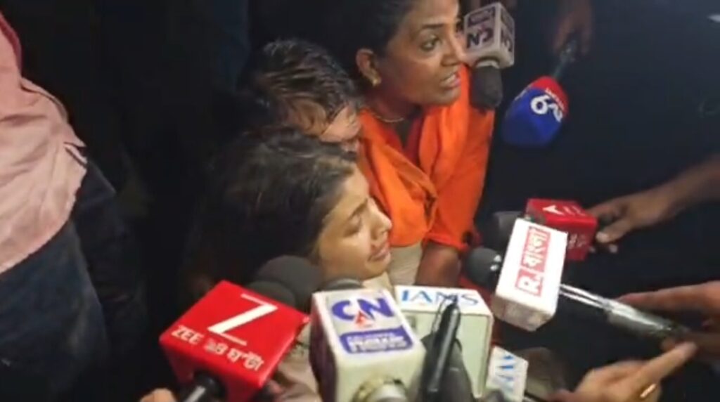 তৃণমূল-বিজেপি সংঘাতে উত্তপ্ত ইকবালপুর, জখম রাকেশ সিংয়ের পরিবার।