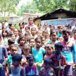 প্রায় ১০০ শিশুর অংশগ্রহণ, গ্রামেই গড়ে উঠল খোলা আকাশের পাঠশালা।।