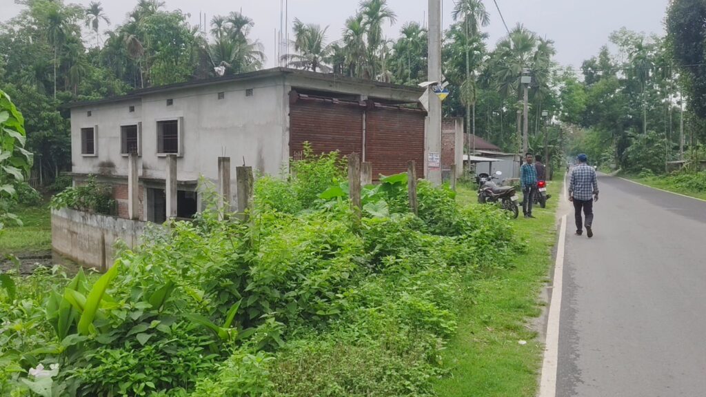 সরকারি জমি ও জলাশয় দখলের অভিযোগ, নিশানায় প্রাক্তন তৃণমূল নেত্রীর স্বামী।