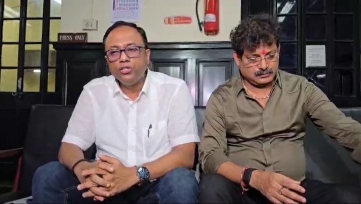 ‘কর্মীদের পাশে দাঁড়ানো শিখতে হবে’ — বিজেপি নেতৃত্বের প্রশংসায় সুশান্ত ঘোষ।