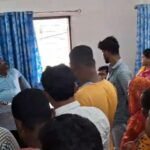 রায়গঞ্জ পুরসভায় অস্থায়ী কর্মীদের ক্ষোভ, দ্রুত বেতন মেটানোর দাবি।
