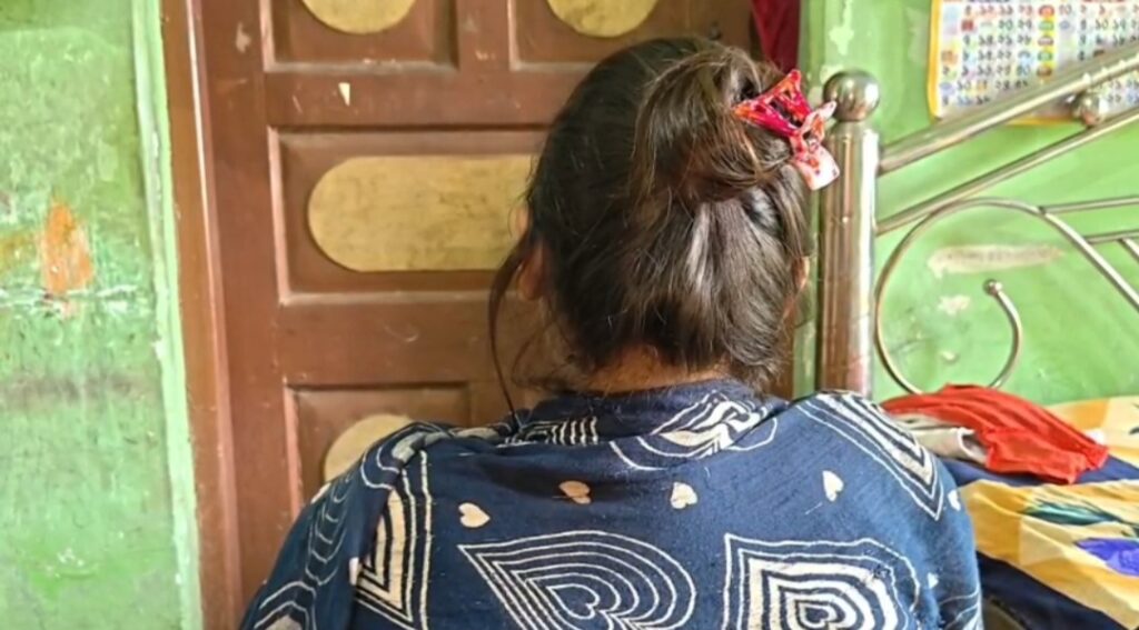 পলাতক রজত সিংকে কলকাতা থেকে পাকড়াও বারুইপুর পুলিশের স্পেশাল অপারেশন টিমের।
