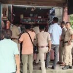 খগেনহাট ও জটেশ্বরে ওষুধের দোকানে অভিযান, সতর্ক করা হল ব্যবসায়ীদের।