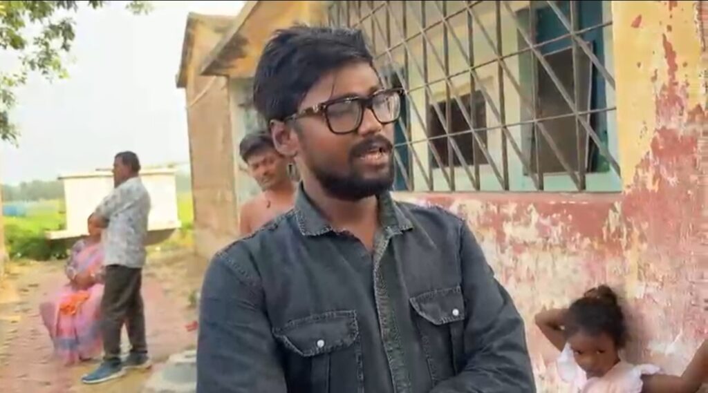 অভিভাবকদের অভিযোগের জেরে গ্রেপ্তার প্রধান শিক্ষক, হবিবপুর থানায় পৌঁছালেন প্রতিমন্ত্রী জুয়েল মুর্মু।