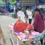 স্যালাইন বোতল দেখে চমক পরিবারের, মার্চেই মেয়াদ শেষ—অভিযোগ ঘিরে তদন্ত শুরু হাসপাতালে।