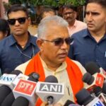 সরকারি শিক্ষা ব্যবস্থা ও আইনশৃঙ্খলা নিয়ে সরব দিলীপ ঘোষ, মেদিনীপুরে একাধিক ইস্যুতে আক্রমণ।