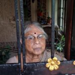 বিশ্বাসের সুযোগে ছিনতাই, গয়না পরিষ্কারের নামে বৃদ্ধাকে ঠকিয়ে চম্পট দুষ্কৃতীদের।।