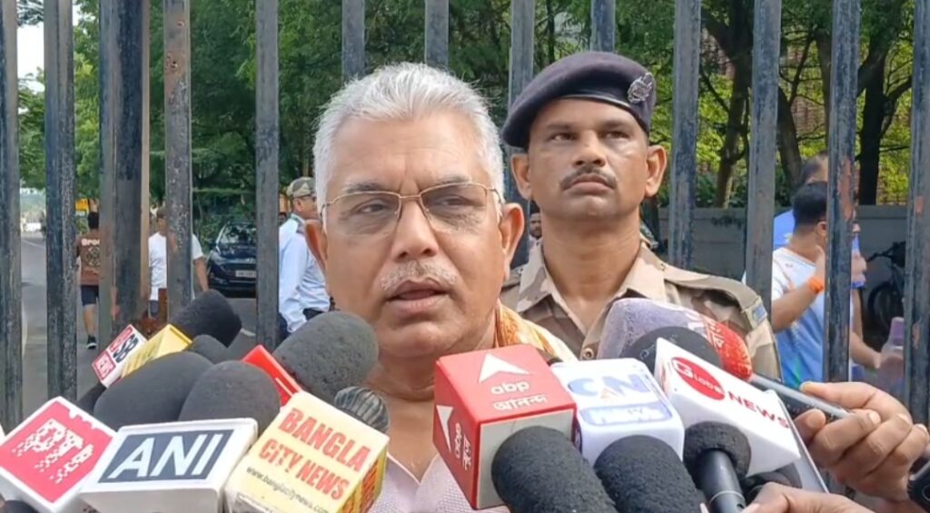 উন্নয়ন, নিরাপত্তা ও বিরোধীদের কড়া সমালোচনা—দিলীপ ঘোষের বিস্ফোরক বার্তা।
