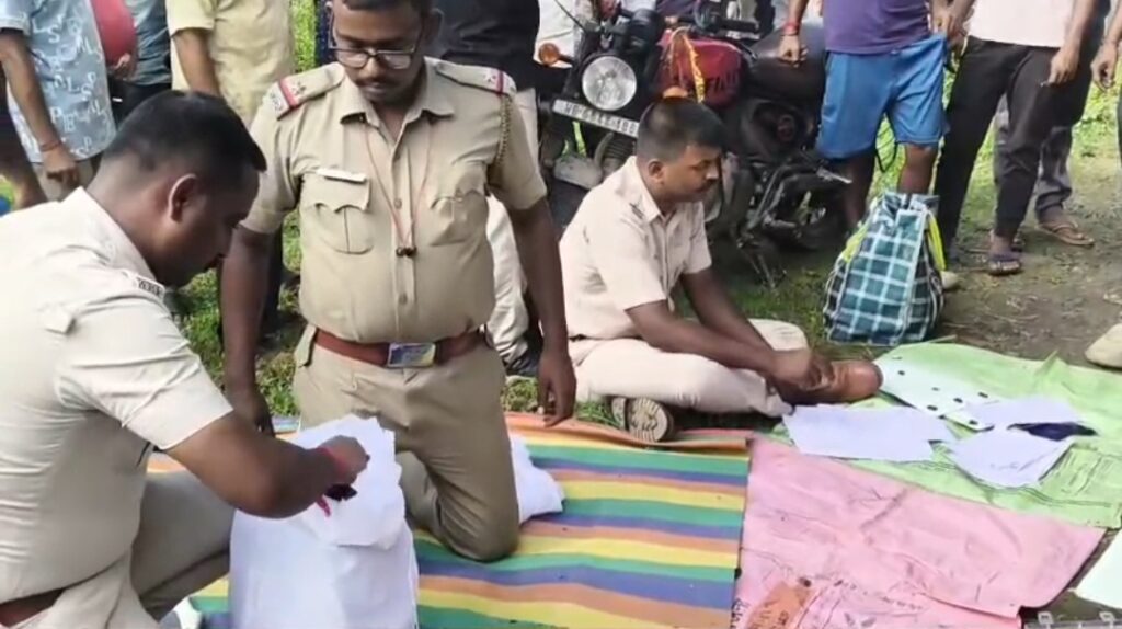 গাজোলে বাইক তল্লাশিতে চাঞ্চল্য, নগদ লক্ষাধিক নয়—উদ্ধার ৪০ লক্ষের বেশি টাকা।।