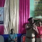 অপরিচিত ফোন-লিঙ্কে পা নয়, সাইবার প্রতারণা নিয়ে গ্রামবাসীকে সতর্ক করল বহরমপুর থানা।