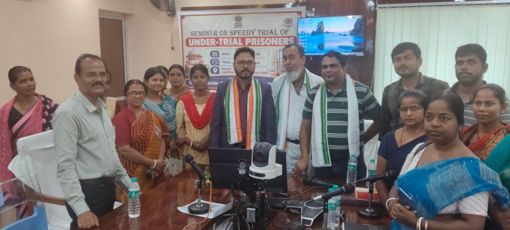 আইনি অধিকার সম্পর্কে সচেতনতা বাড়াতে উদ্যোগ, BDO অফিসে প্রশাসন ও আইনি পরিষেবা কর্তৃপক্ষের শিবির।।