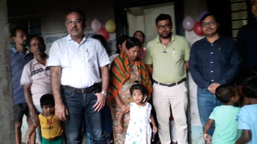 শিশুদের পুষ্টি ও পরিষেবায় নজর, গড়বেতা ৩ নম্বরে একাধিক অঙ্গনওয়াড়ি কেন্দ্র পরিদর্শন।