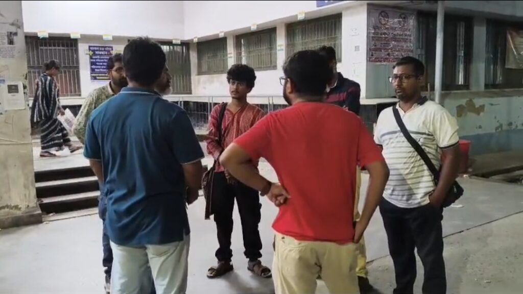 মালদা কলেজে SFI-ABVP সংঘর্ষের অভিযোগ, আহত দুই বাম ছাত্র-যুব নেতা।