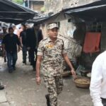কালোবাজারি ও বেআইনি মজুতের অভিযোগে কড়া ব্যবস্থা, বাজার পরিদর্শনে মালদার জেলাশাসক।