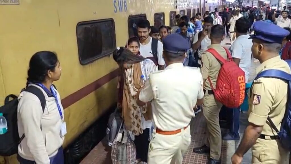 বেঙ্গালুরুর বিভিন্ন এলাকা থেকে গ্রেফতার ৩১ বাংলাদেশি, মালদায় নিয়ে এল কর্ণাটক পুলিশ।