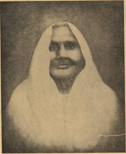 মাতঙ্গিনী হাজরা: তেরঙা হাতে মৃত্যুকে আলিঙ্গন করা এক অদম্য নারী।
