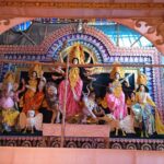 ঐতিহ্যের সঙ্গে আধুনিকতার মেলবন্ধন, বালুরঘাটে বিংশ শতাব্দী ক্লাবের দুর্গাপুজোর প্রস্তুতি তুঙ্গে।