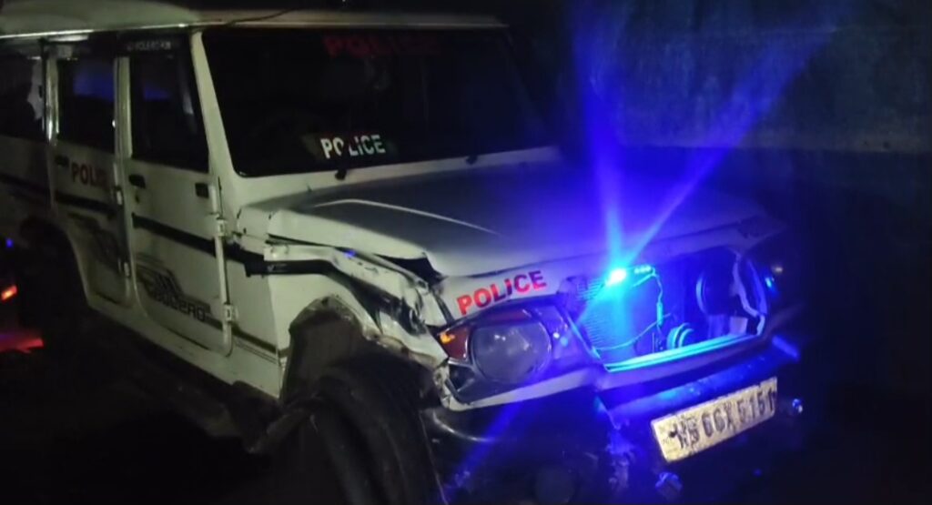 রাত সাড়ে ৯টায় গাজোলে দুর্ঘটনা, টোটোযাত্রীর মৃত্যু—একাধিক আহতের চিকিৎসা চলছে।