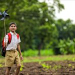 যে ছেলেটি বাতাস থেকে শক্তি খুঁজেছিল।
