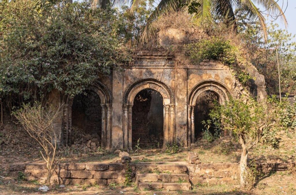 যে মেয়েটি মাটির নিচে লুকিয়ে থাকা ইতিহাস খুঁজে পেয়েছিল।