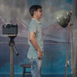 পুরোনো ছবির দোকানে শেষ বিকেল।