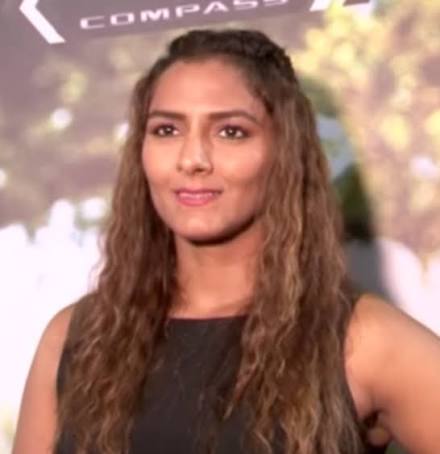 কুস্তির মাটিতে নারীর জয়ধ্বনি: গীতা ফোগাটের অদম্য সংগ্রাম ও সাফল্যের কাহিনি।